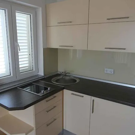 In Malinska/insel Krk 13118 Apartment *
